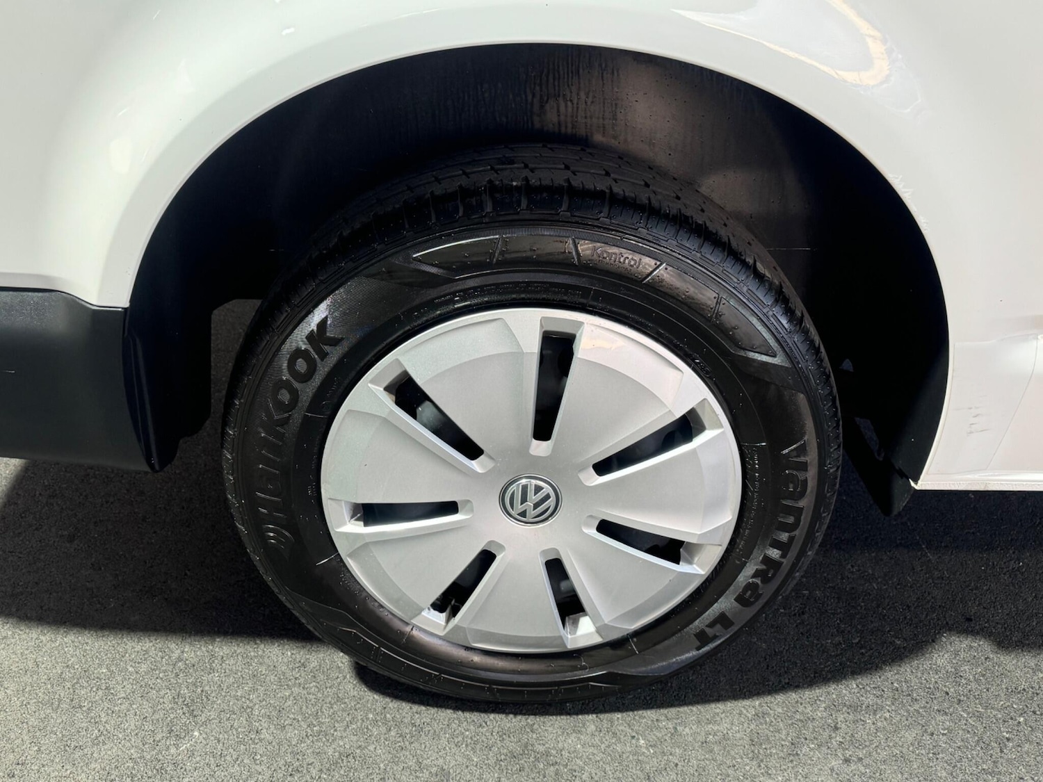 Used Volkswagen Transporter 2023 for sale - 76658857: Photo 23