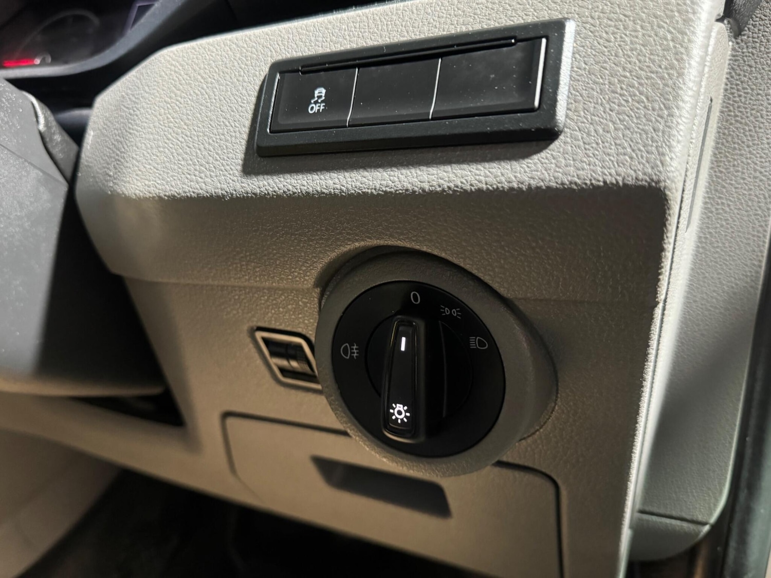 Used Volkswagen Transporter 2023 for sale - 76658857: Photo 43