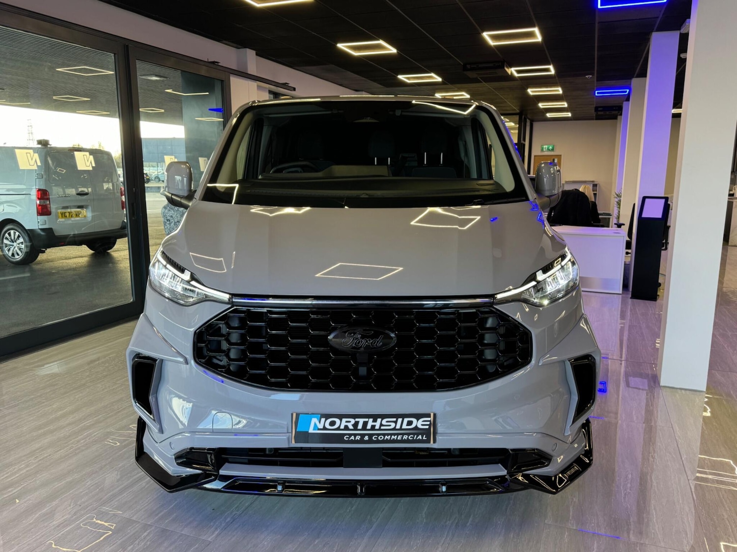 Used Ford Transit Custom 2025 for sale - 76572750: Photo 2