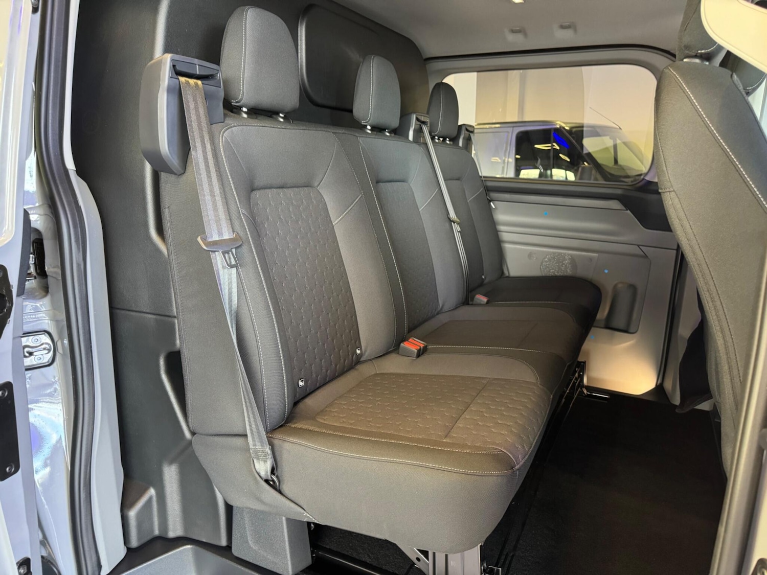 Used Ford Transit Custom 2025 for sale - 76572750: Photo 48