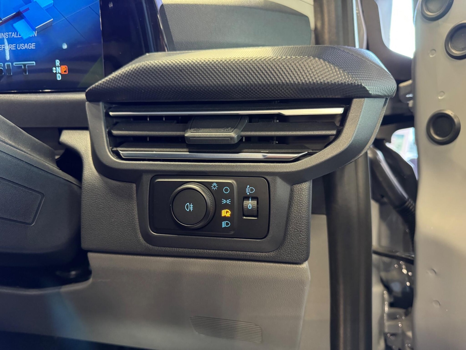 Used Ford Transit Custom 2025 for sale - 76572750: Photo 65