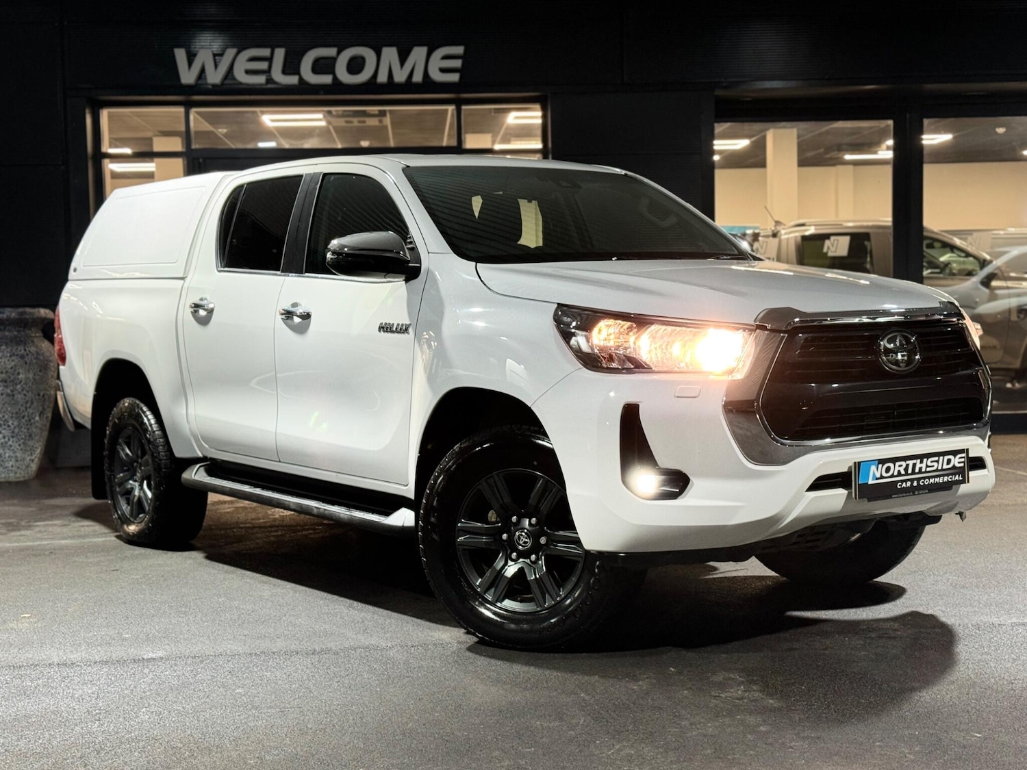 Used Toyota Hilux 2023 for sale - 77509821: Photo 22