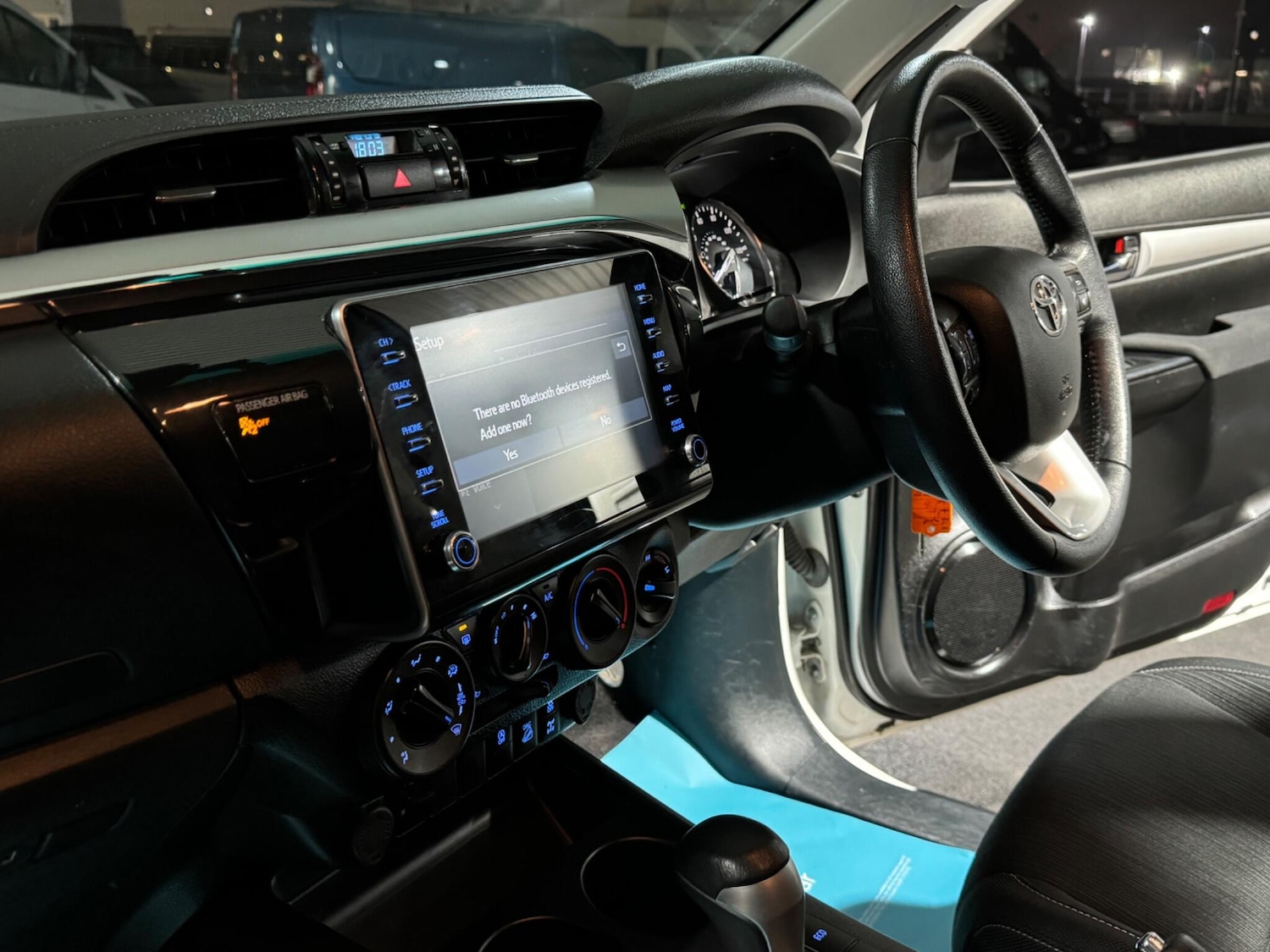 Used Toyota Hilux 2023 for sale - 77509821: Photo 55