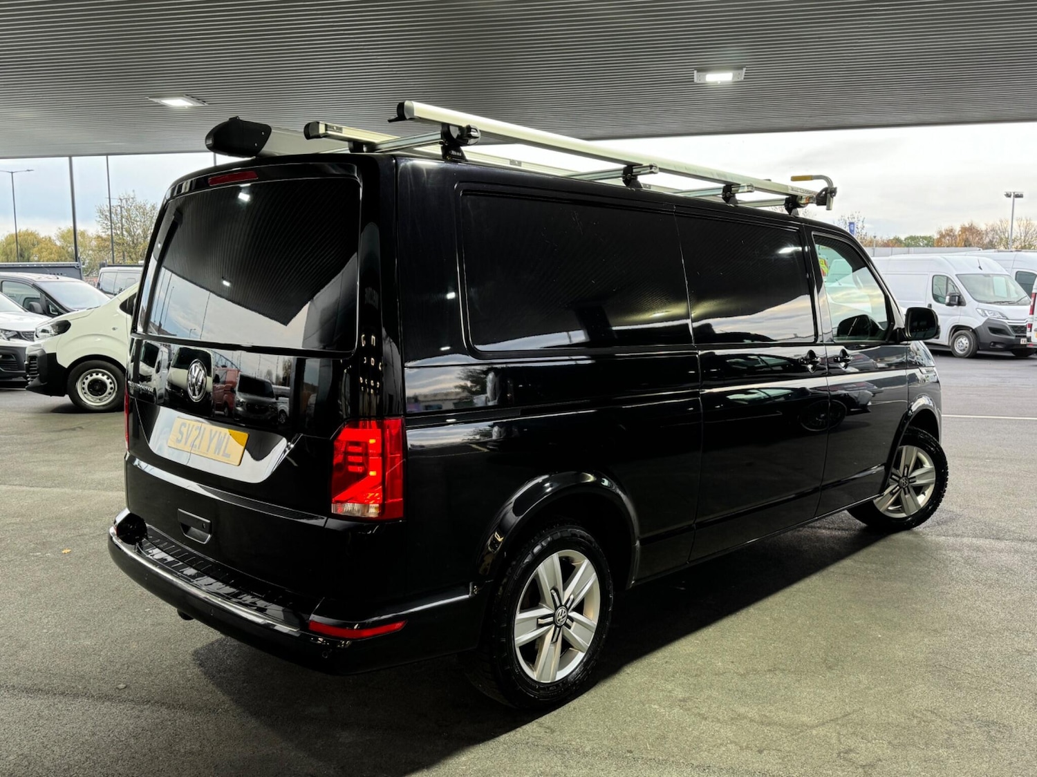 Used Volkswagen Transporter 2021 for sale - 76714403: Photo 12