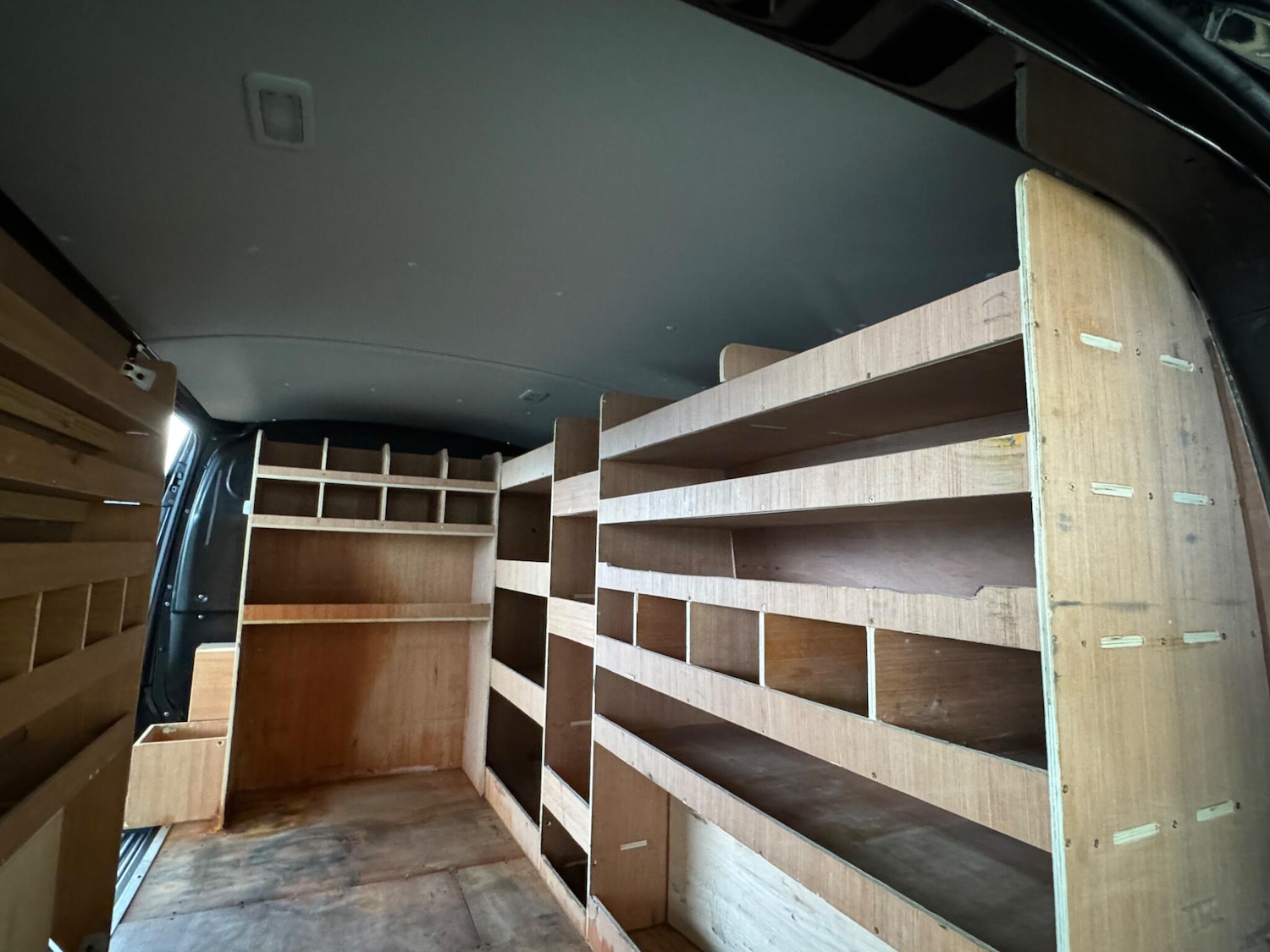 Used Volkswagen Transporter 2021 for sale - 76714403: Photo 30