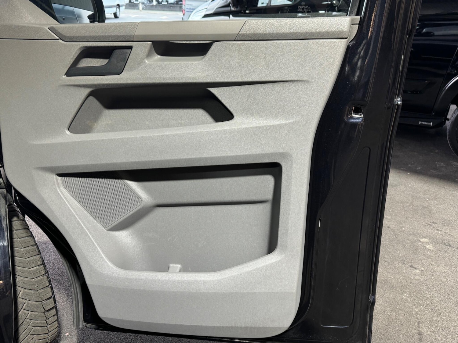 Used Volkswagen Transporter 2021 for sale - 76714403: Photo 39