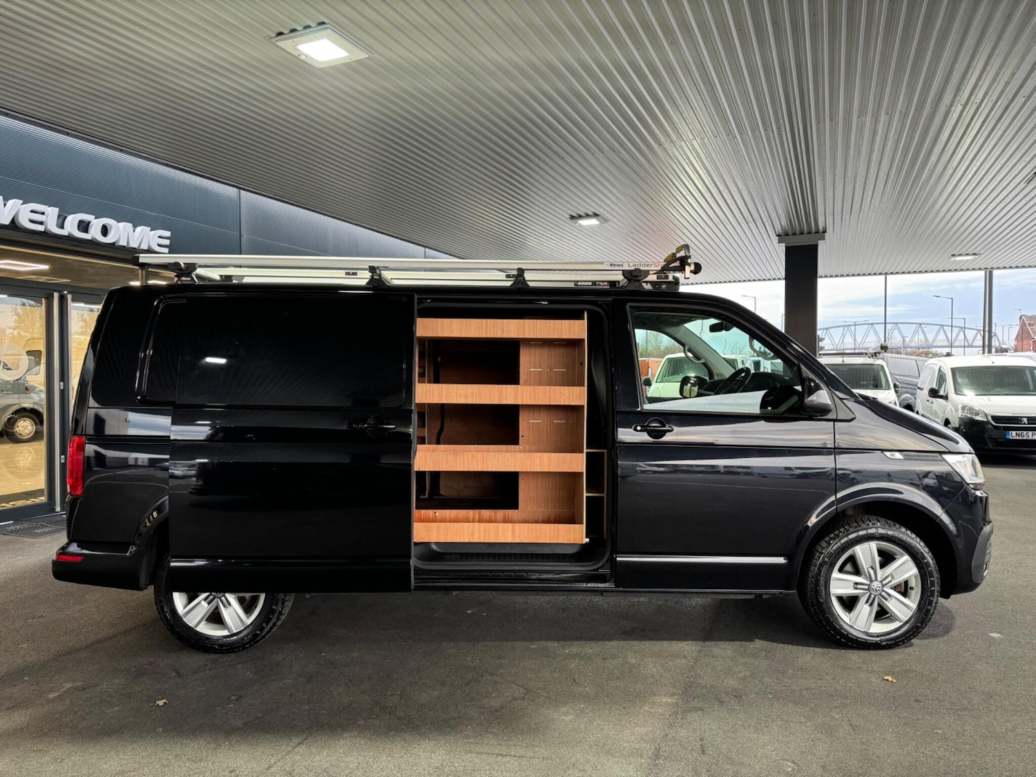 Used Volkswagen Transporter 2021 for sale - 76714403: Photo 7