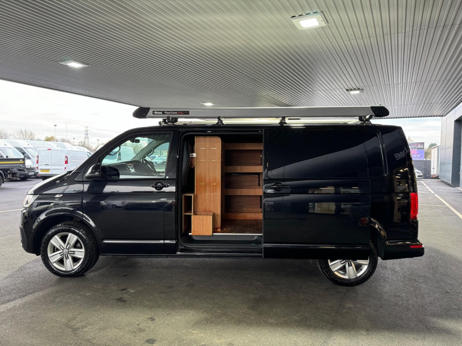 Used Volkswagen Transporter 2021 for sale - 76714403: Photo 8