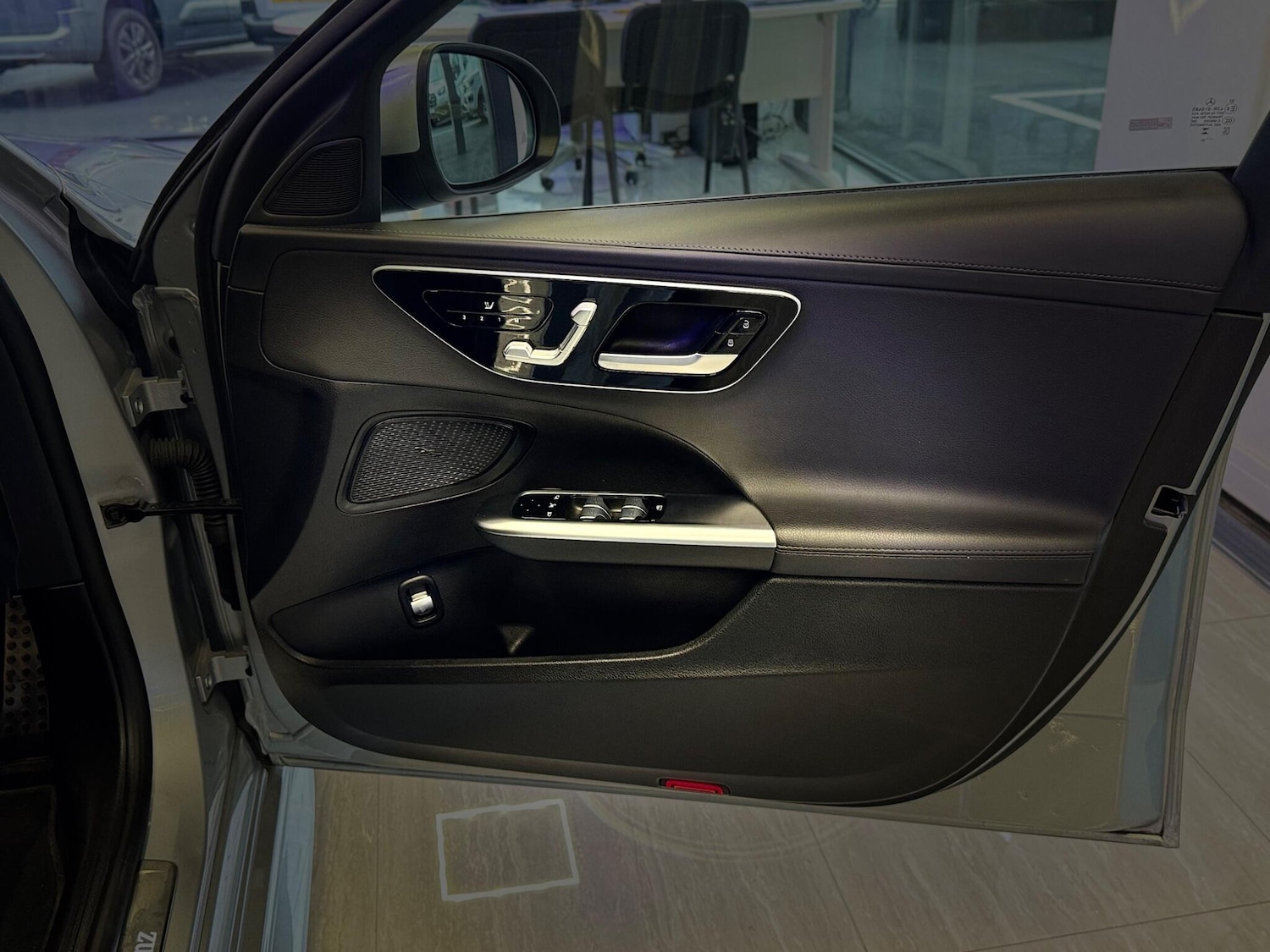 Used Mercedes-Benz C Class 2023 for sale - 76512765: Photo 30