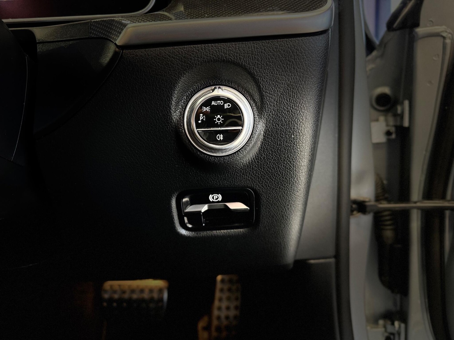 Used Mercedes-Benz C Class 2023 for sale - 76512765: Photo 54