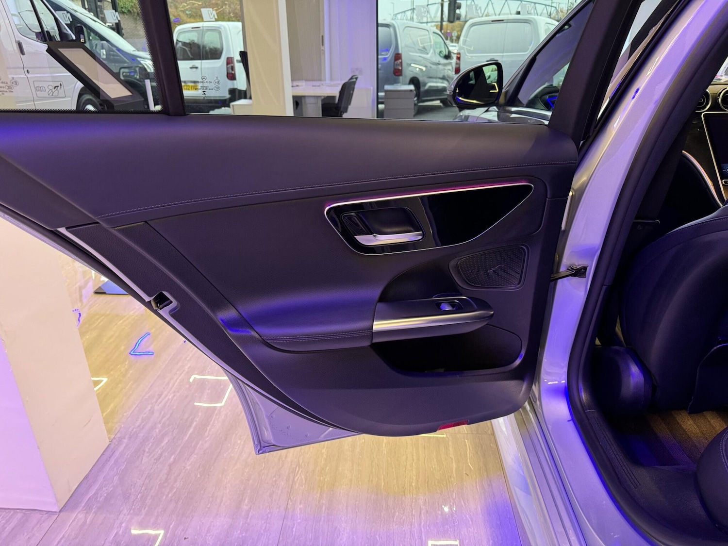 Used Mercedes-Benz C Class 2023 for sale - 76512765: Photo 64