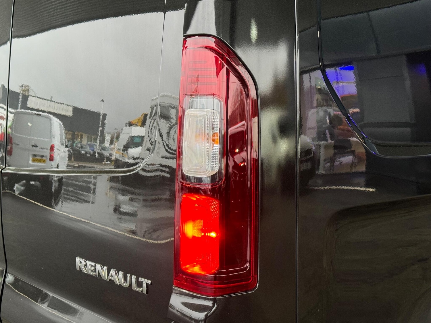 Used Renault Trafic 2023 for sale - 76823442: Photo 28