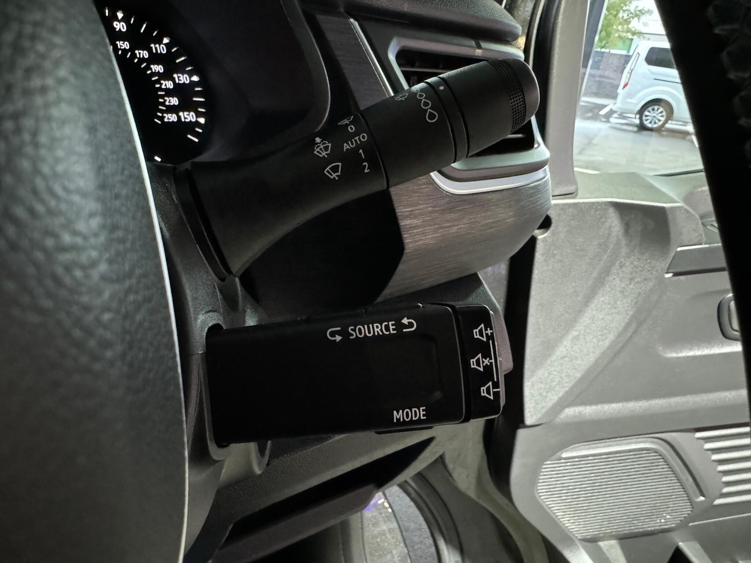 Used Renault Trafic 2023 for sale - 76823442: Photo 48