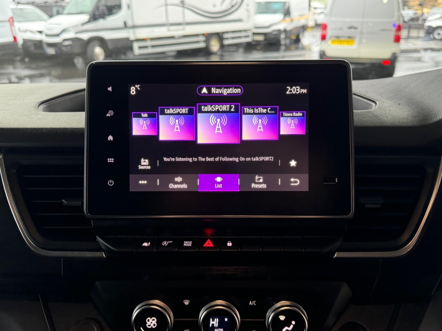 Used Renault Trafic 2023 for sale - 76823442: Photo 55