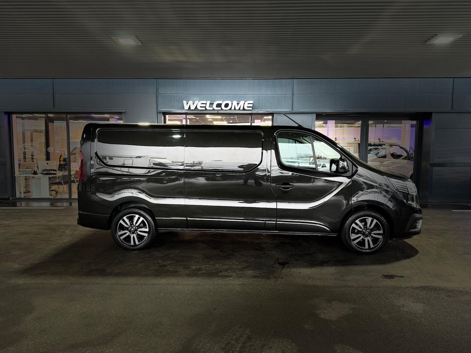 Used Renault Trafic 2023 for sale - 76823442: Photo 7