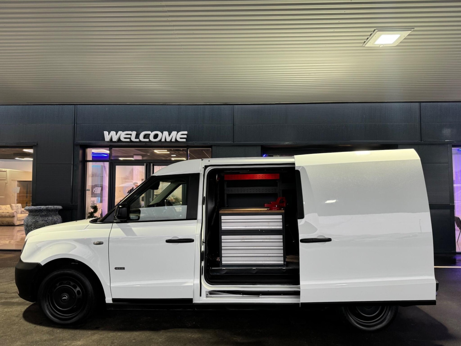 Used LEVC VN5 2021 for sale - 77456003: Photo 23