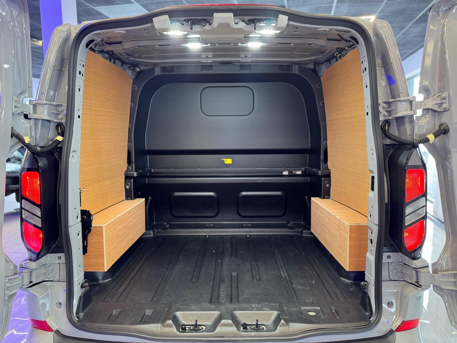 Used Ford Transit Custom 2025 for sale - 78128153: Photo 15