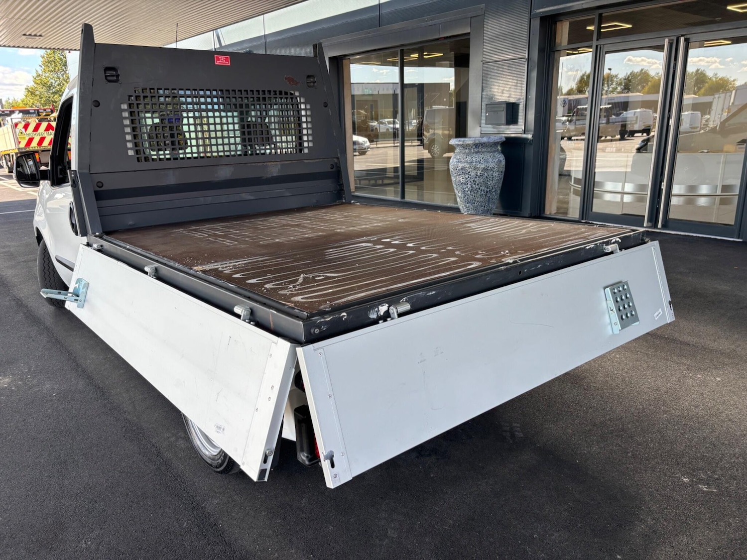 Vehicle 27