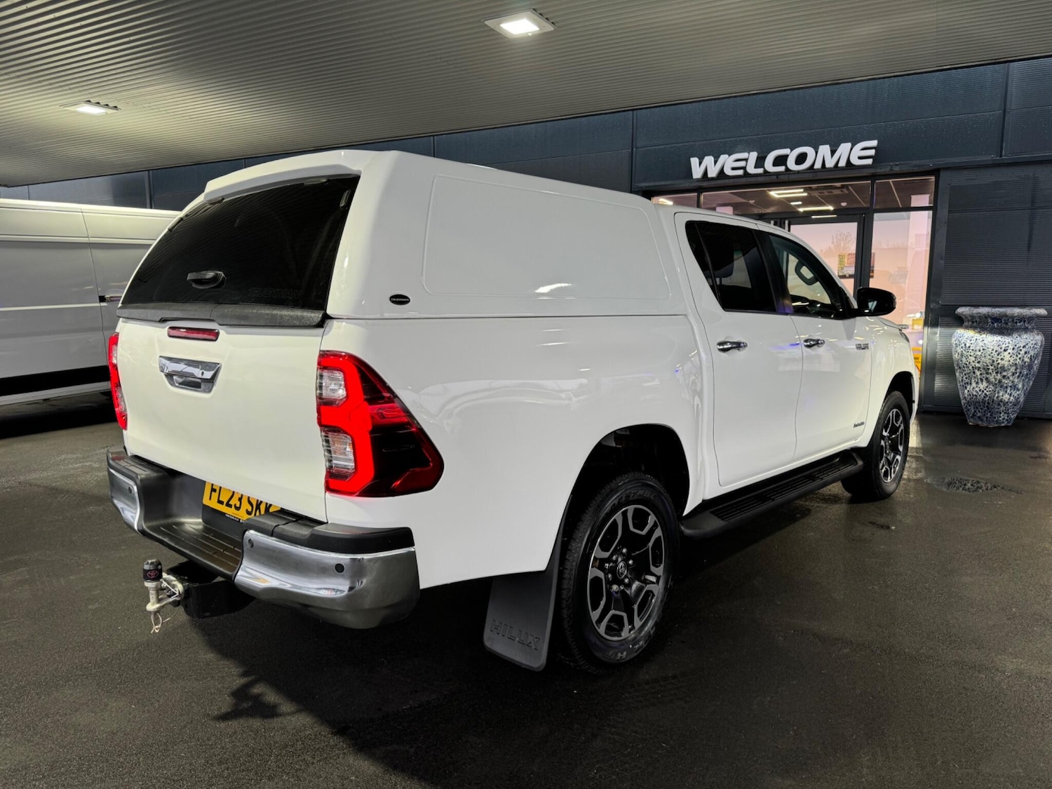 Used Toyota Hilux 2023 for sale - 77386355: Photo 10