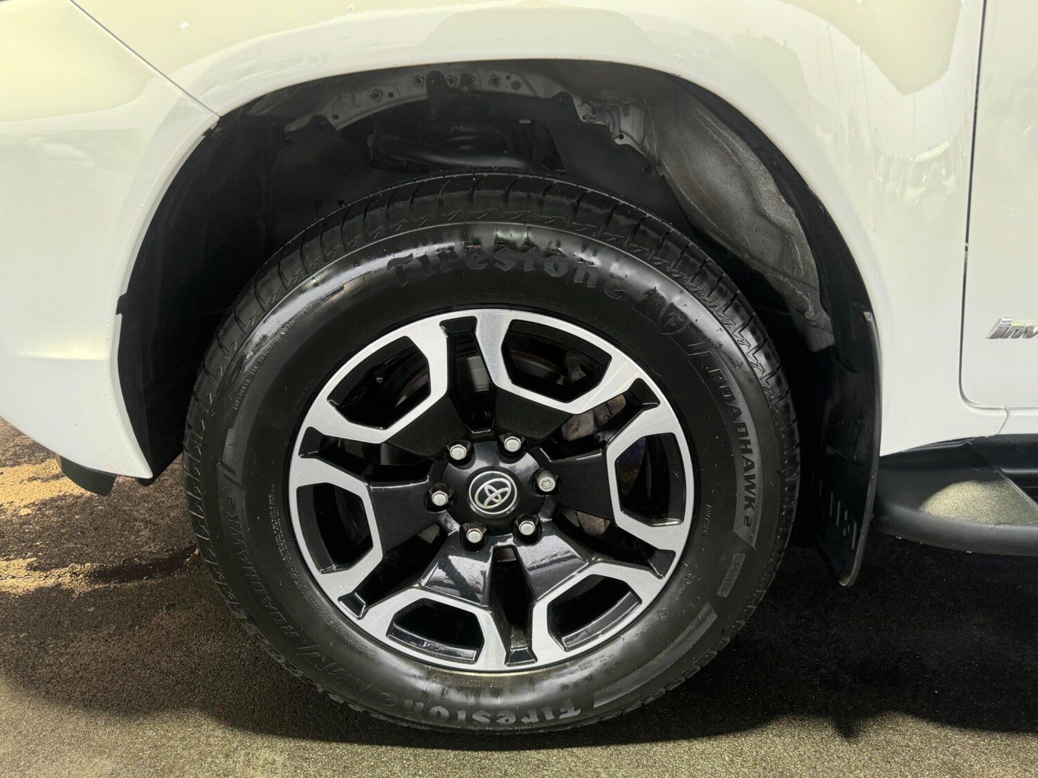 Used Toyota Hilux 2023 for sale - 77386355: Photo 32