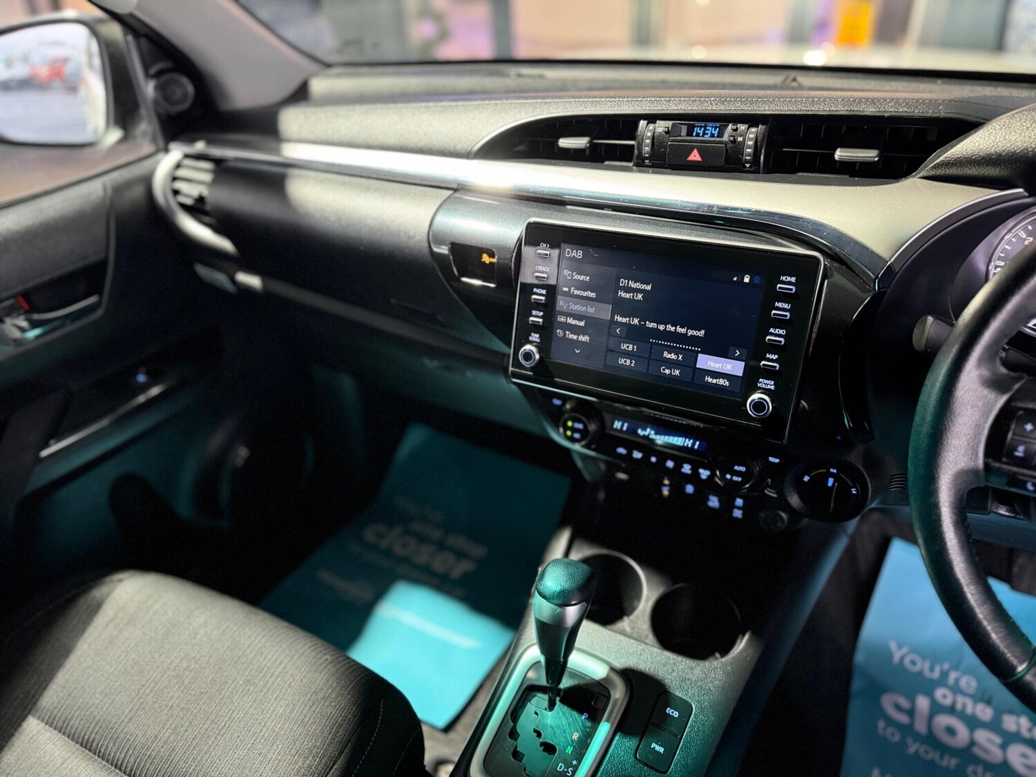 Used Toyota Hilux 2023 for sale - 77386355: Photo 49