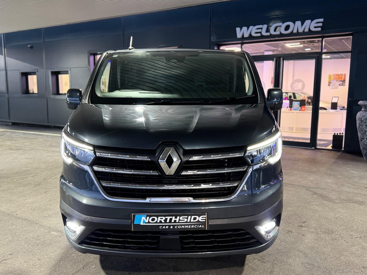 Used Renault Trafic 2022 for sale - 77202953: Photo 2