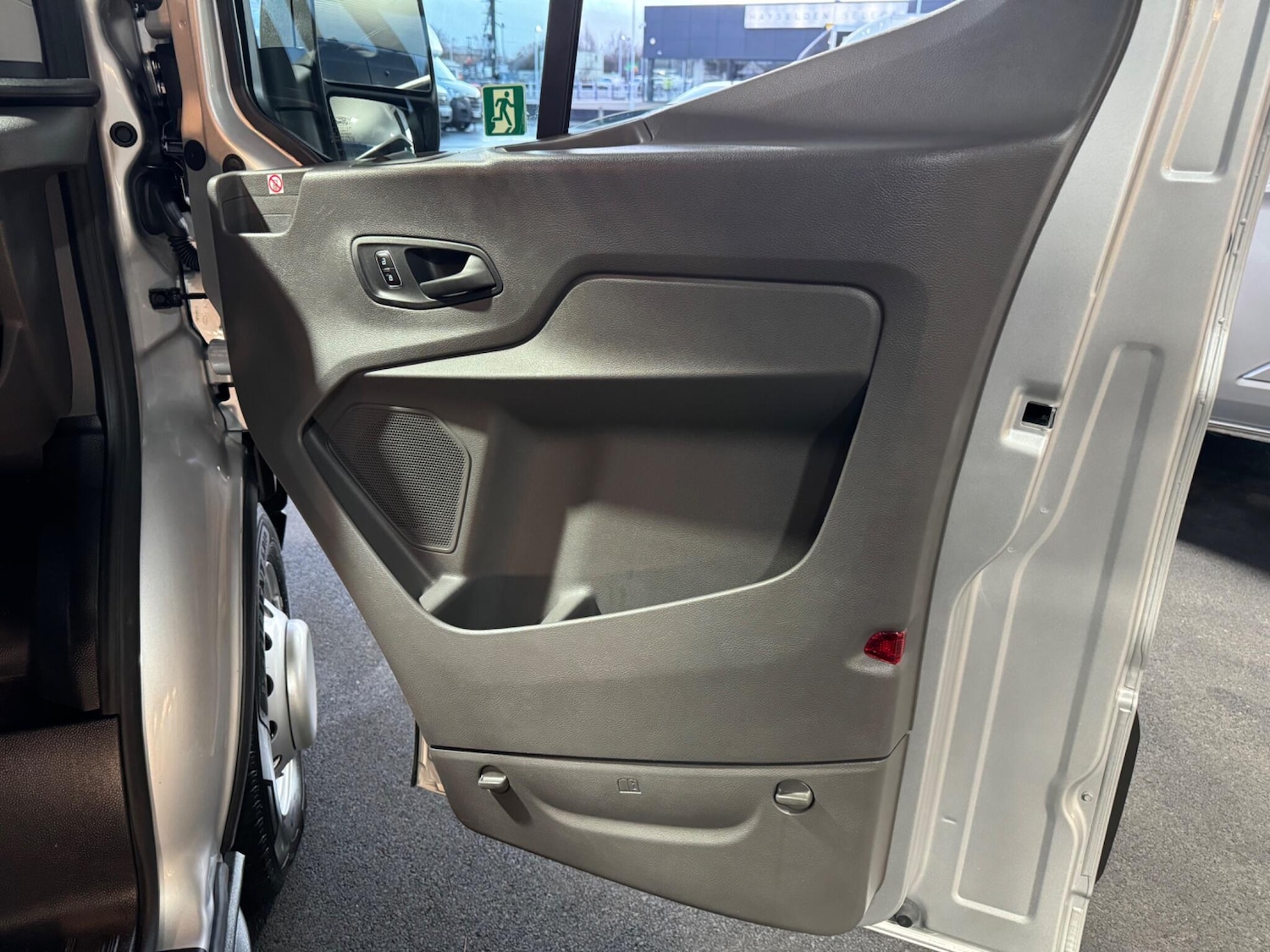 Used Ford Transit for sale - 77175513: Photo 33