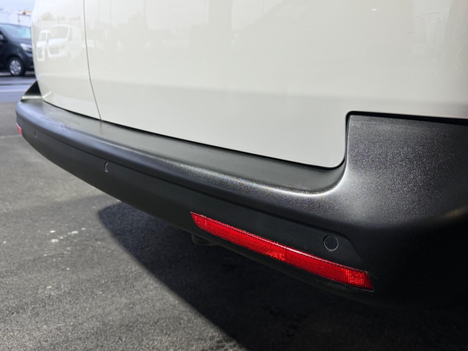 Used Volkswagen Transporter 2023 for sale - 76561527: Photo 32