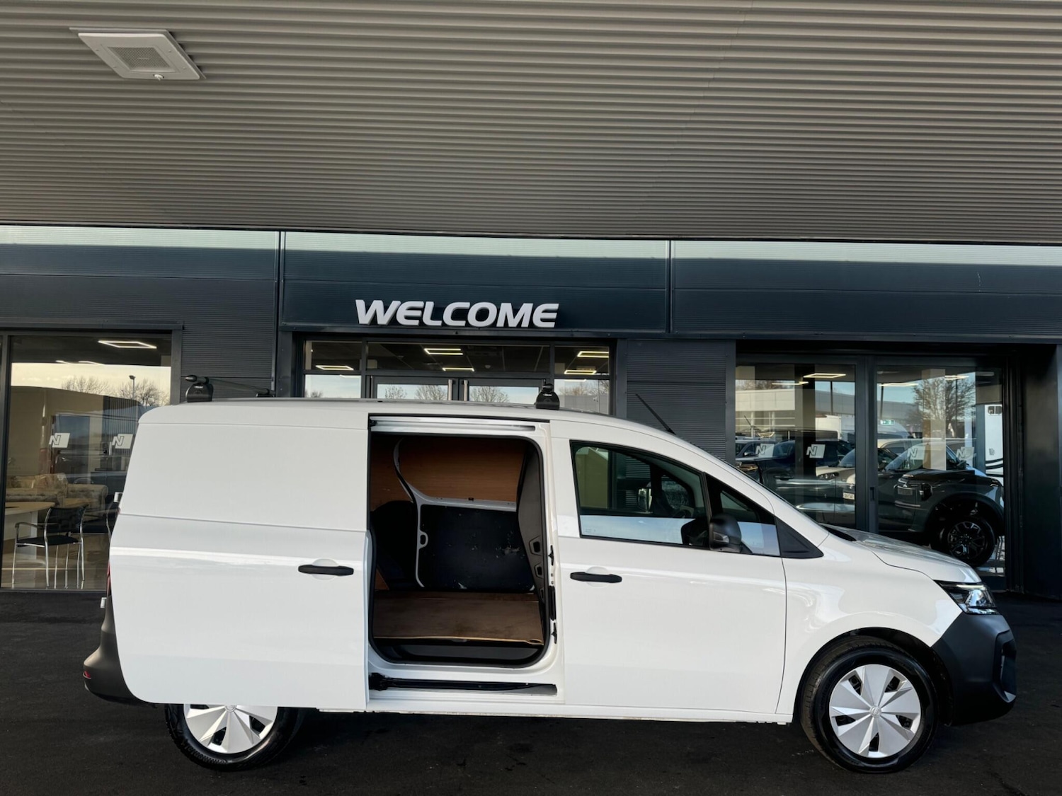 Used Nissan Other 2023 for sale - 77560003: Photo 11