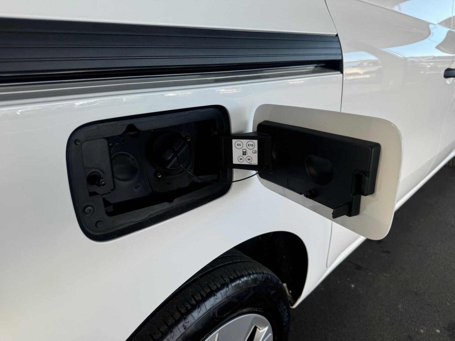 Used Nissan Other 2023 for sale - 77560003: Photo 34