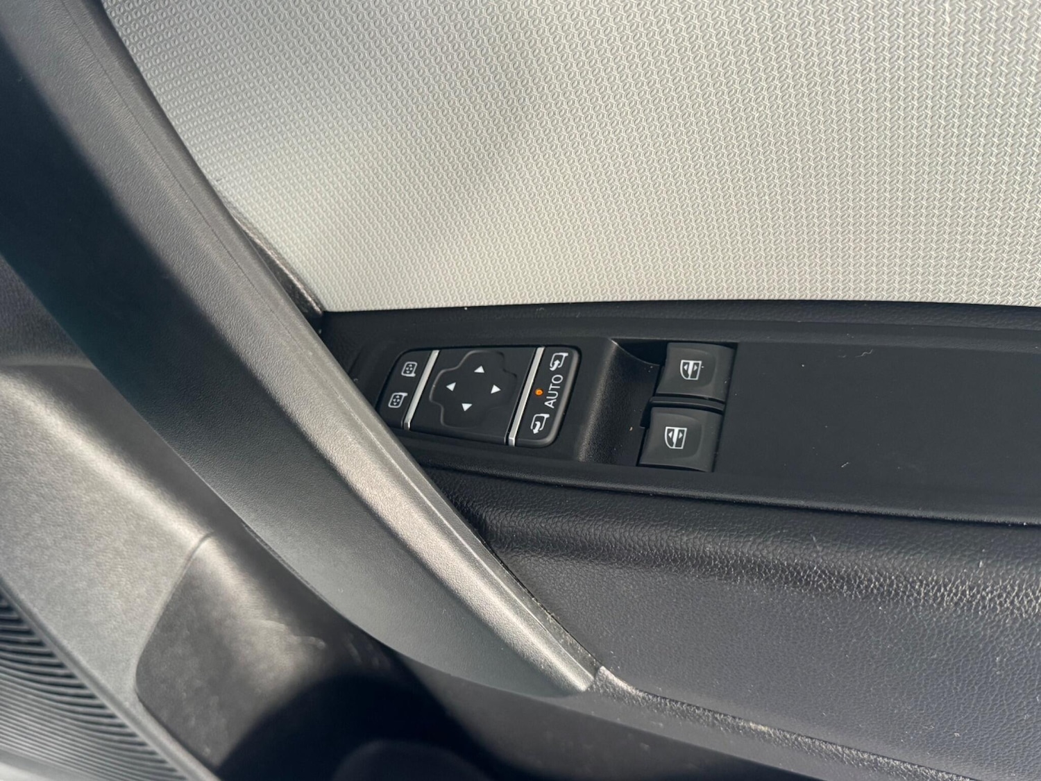 Used Nissan Other 2023 for sale - 77560003: Photo 38