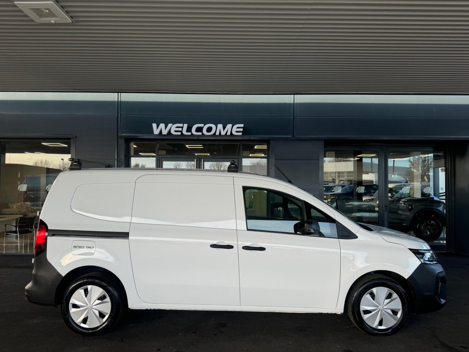 Used Nissan Other 2023 for sale - 77560003: Photo 5