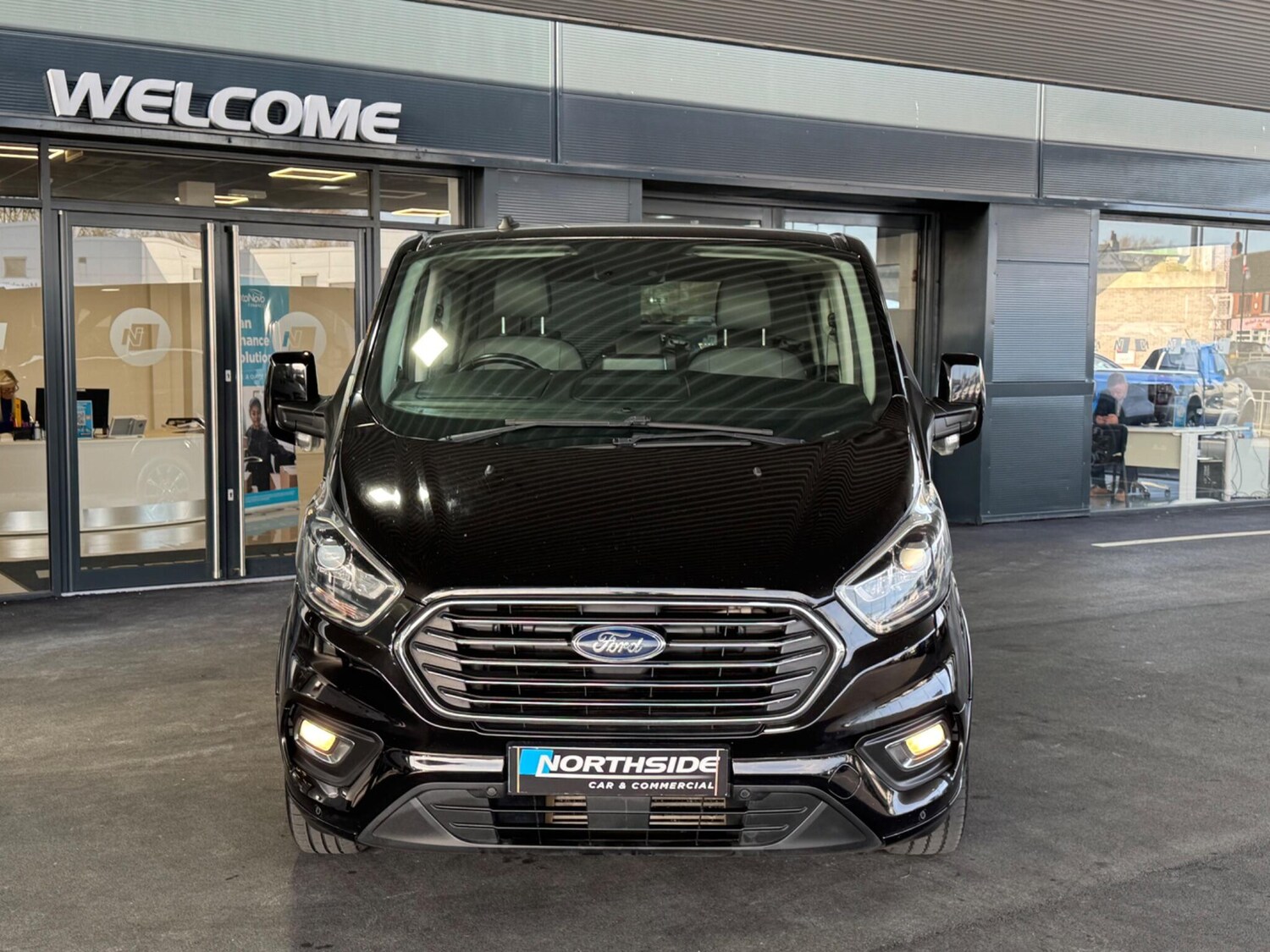 Used Ford Tourneo Custom for sale - 77671112: Photo 2