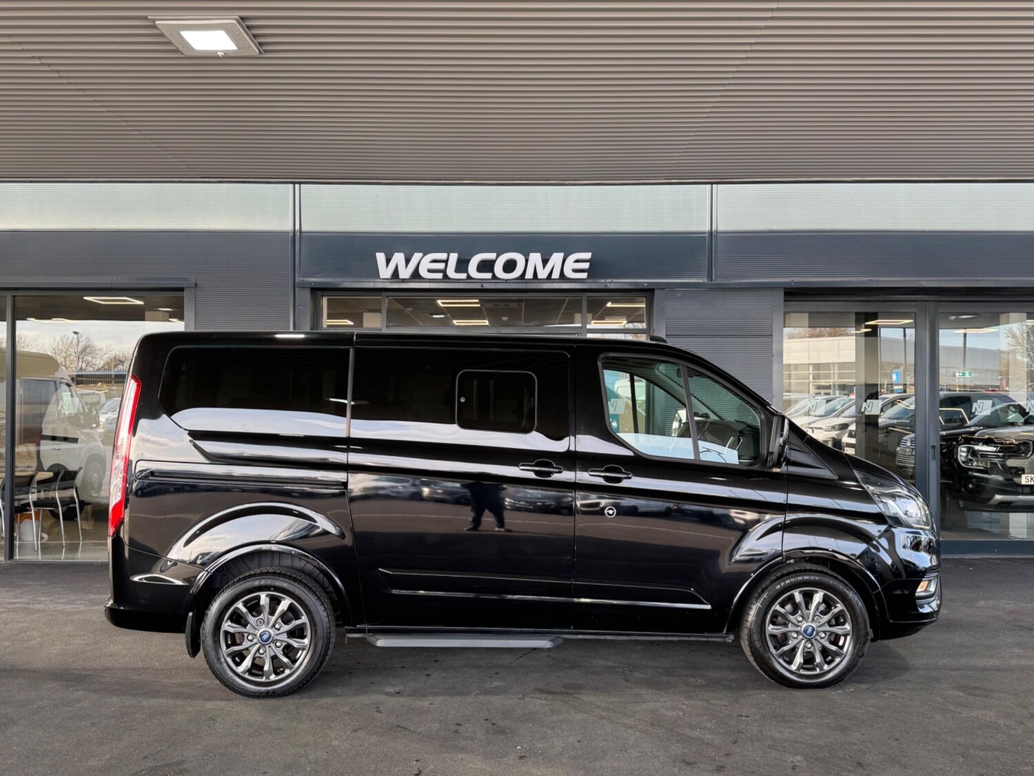 Used Ford Tourneo Custom for sale - 77671112: Photo 5