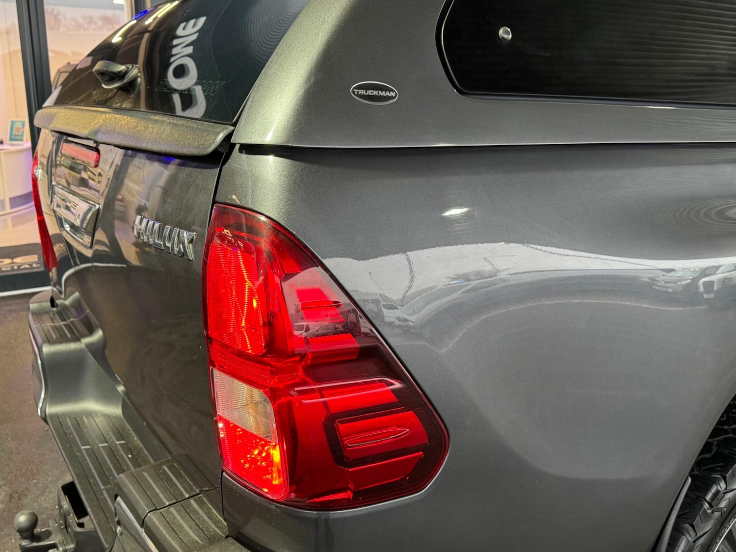 Used Toyota Hilux 2022 for sale - 77441301: Photo 22