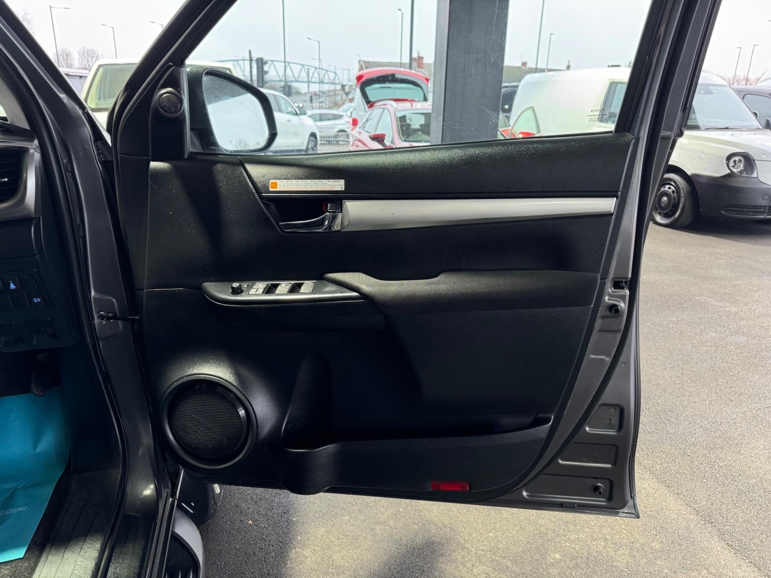 Used Toyota Hilux 2022 for sale - 77441301: Photo 29