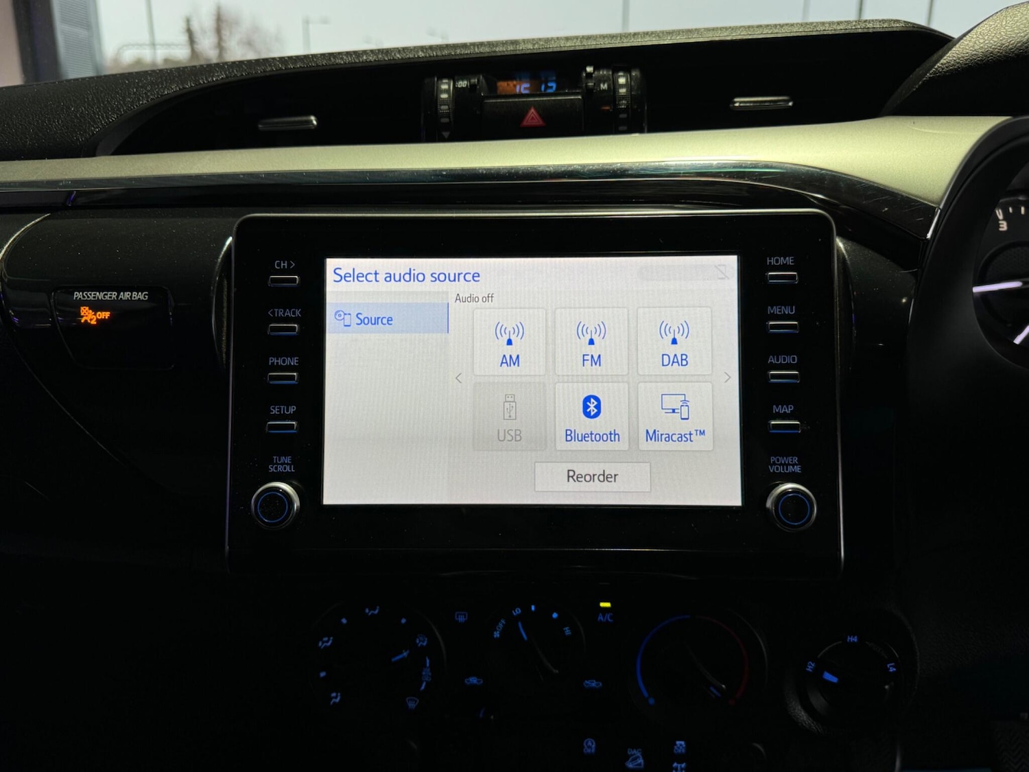 Used Toyota Hilux 2022 for sale - 77441301: Photo 42