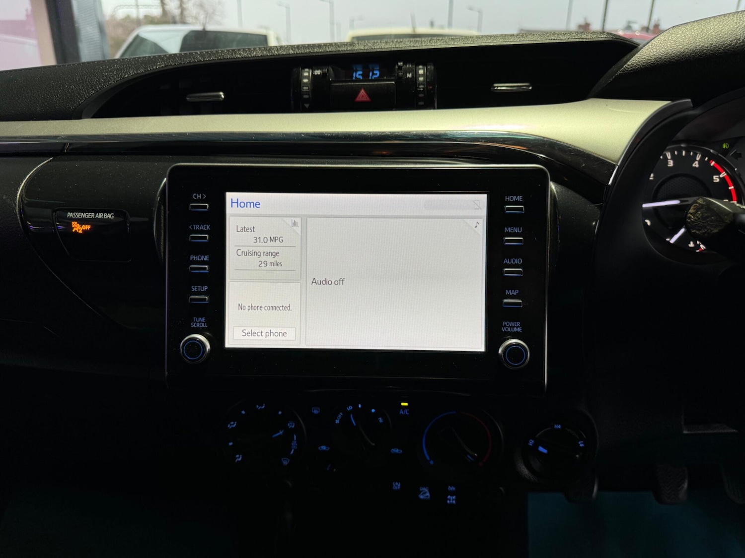 Used Toyota Hilux 2022 for sale - 77441301: Photo 44