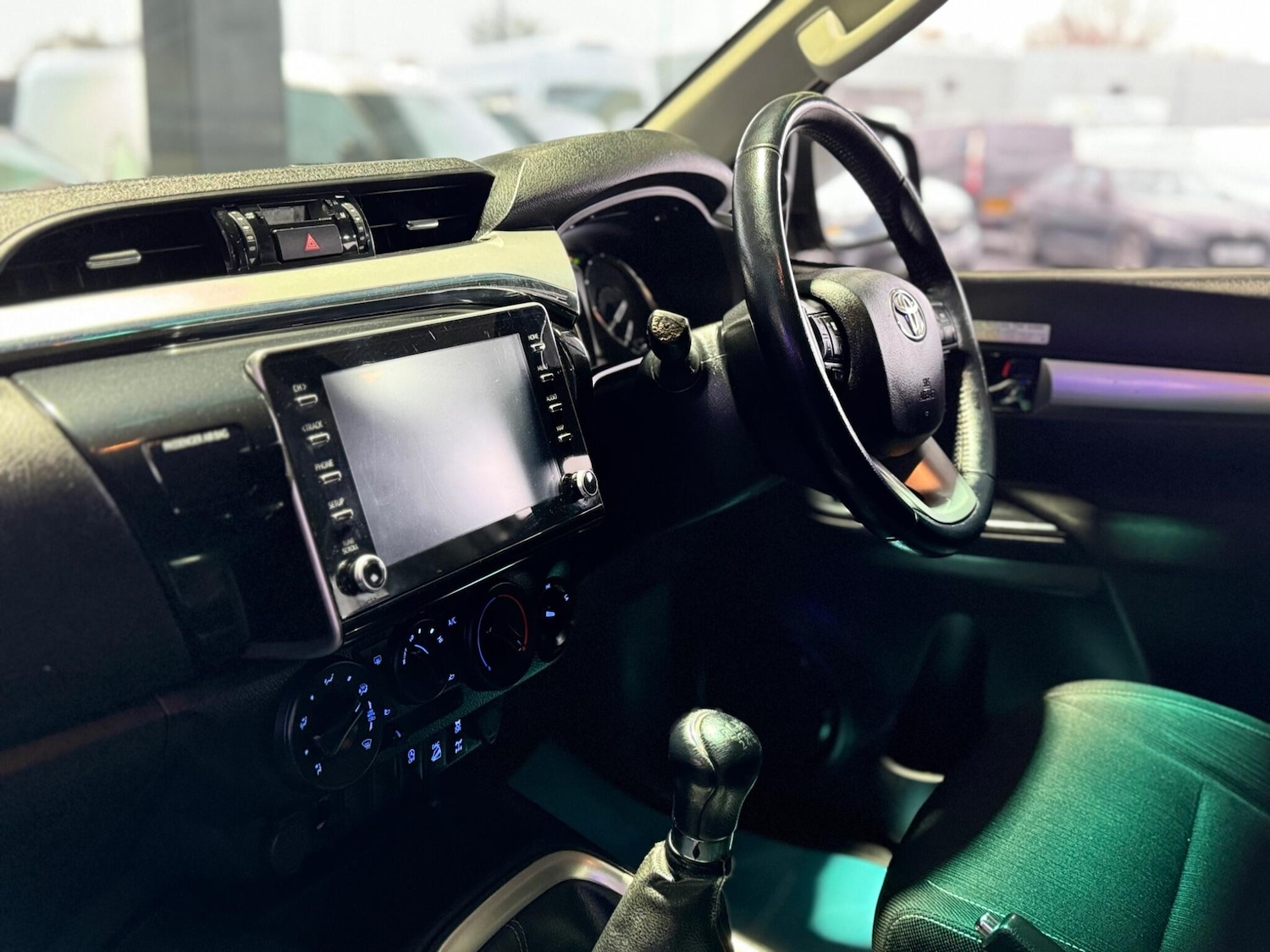 Used Toyota Hilux 2022 for sale - 77441301: Photo 53