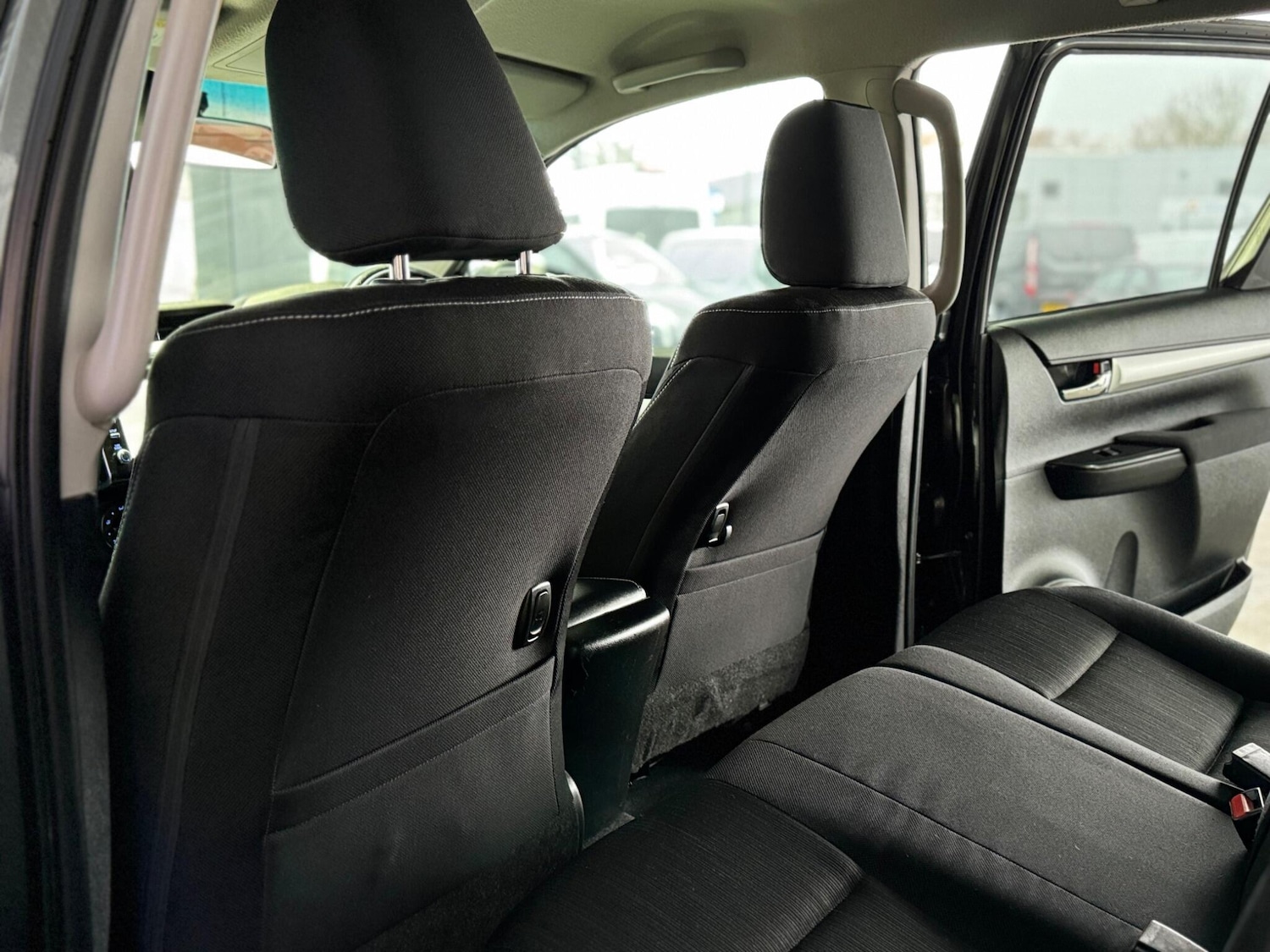 Used Toyota Hilux 2022 for sale - 77441301: Photo 62