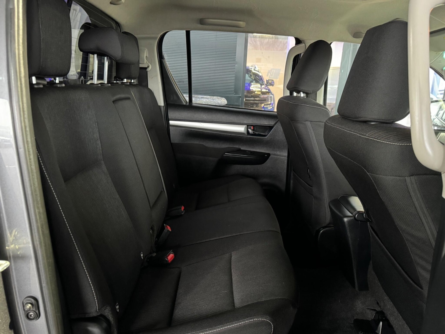 Used Toyota Hilux 2022 for sale - 77441301: Photo 64