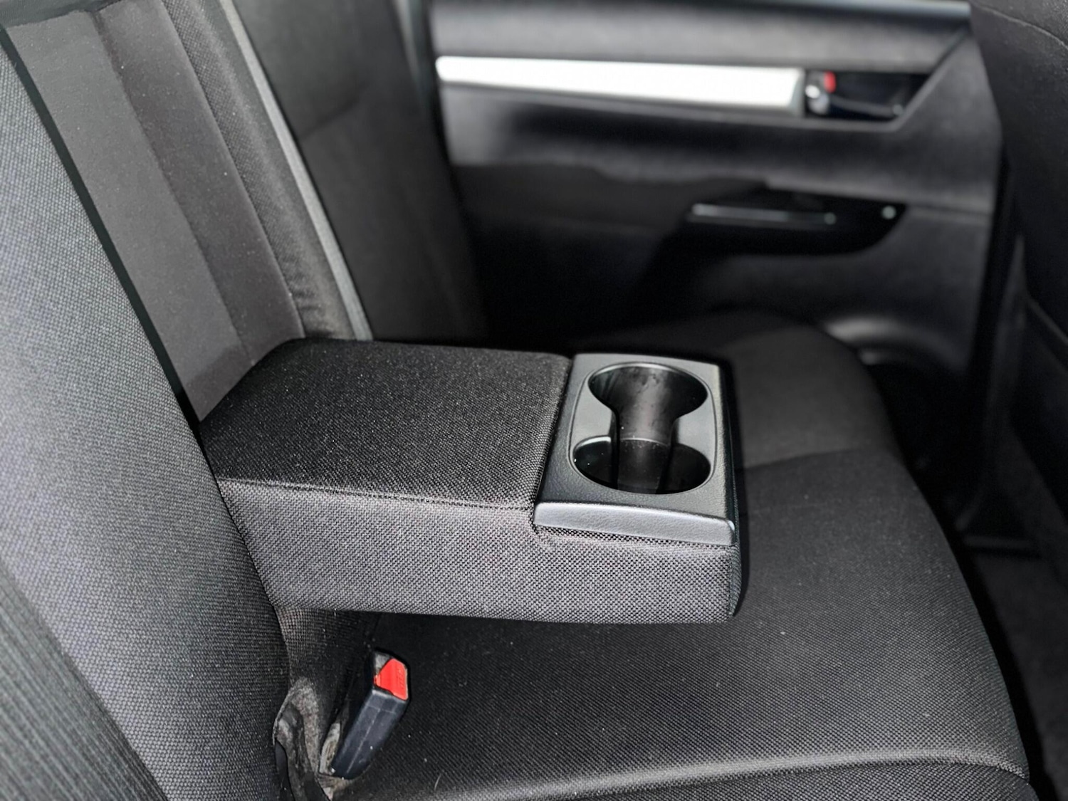 Used Toyota Hilux 2022 for sale - 77441301: Photo 65