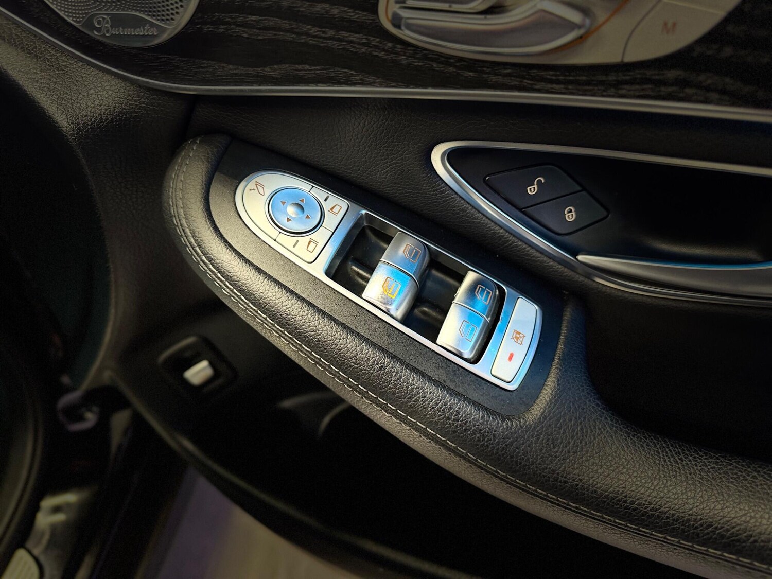 Used Mercedes-Benz GLC 2016 for sale - 76927060: Photo 31