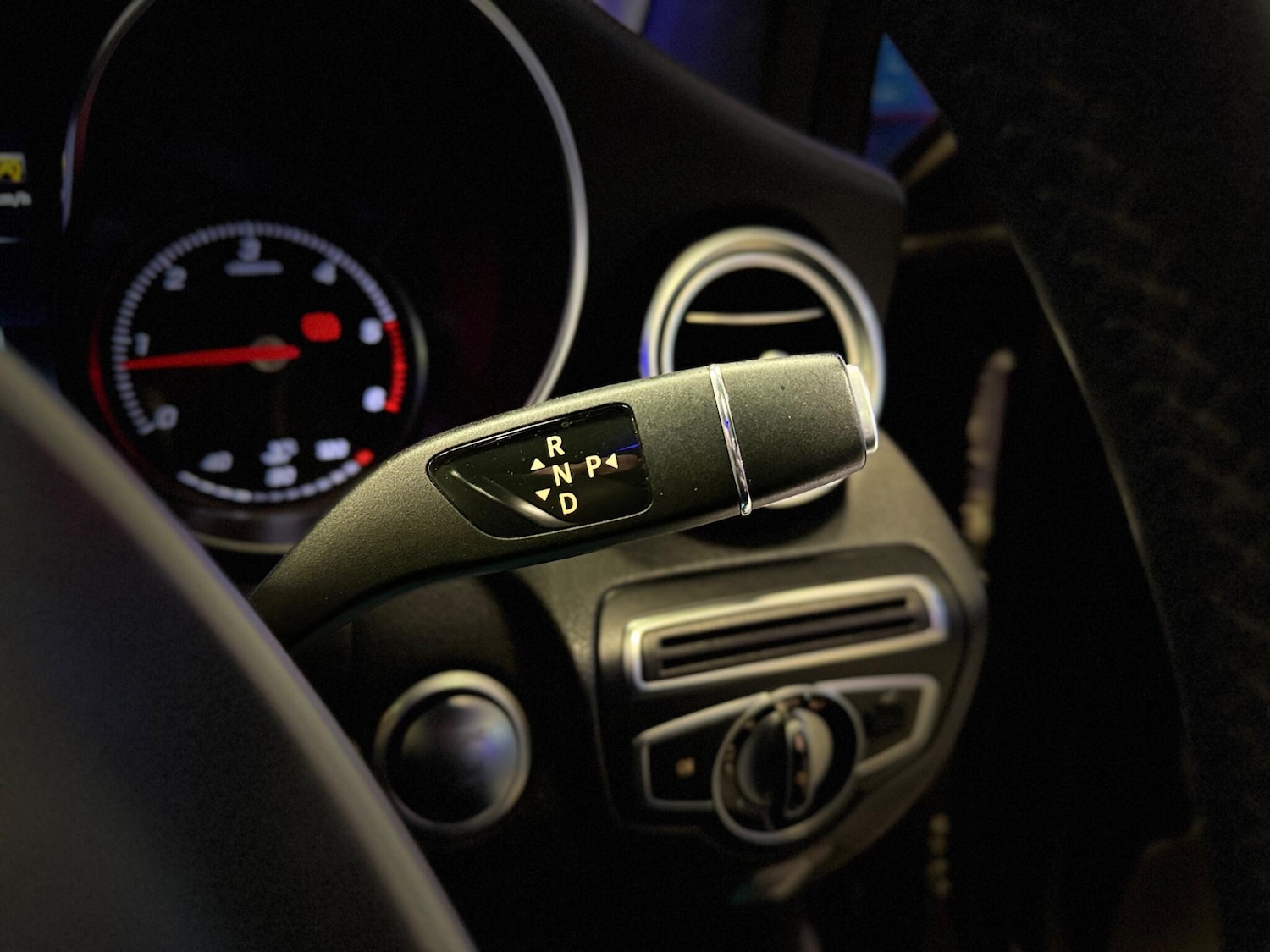 Used Mercedes-Benz GLC 2016 for sale - 76927060: Photo 42