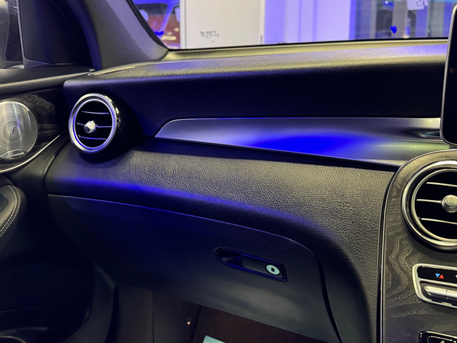 Used Mercedes-Benz GLC 2016 for sale - 76927060: Photo 59