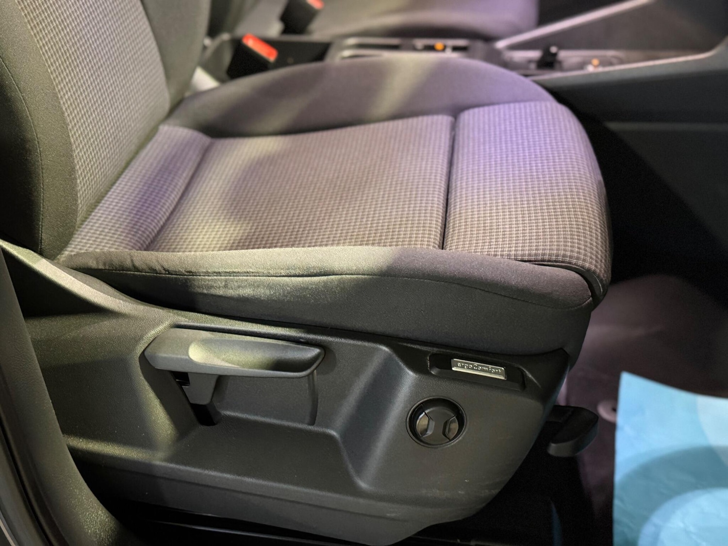 Used Volkswagen Caddy for sale - 77883131: Photo 46