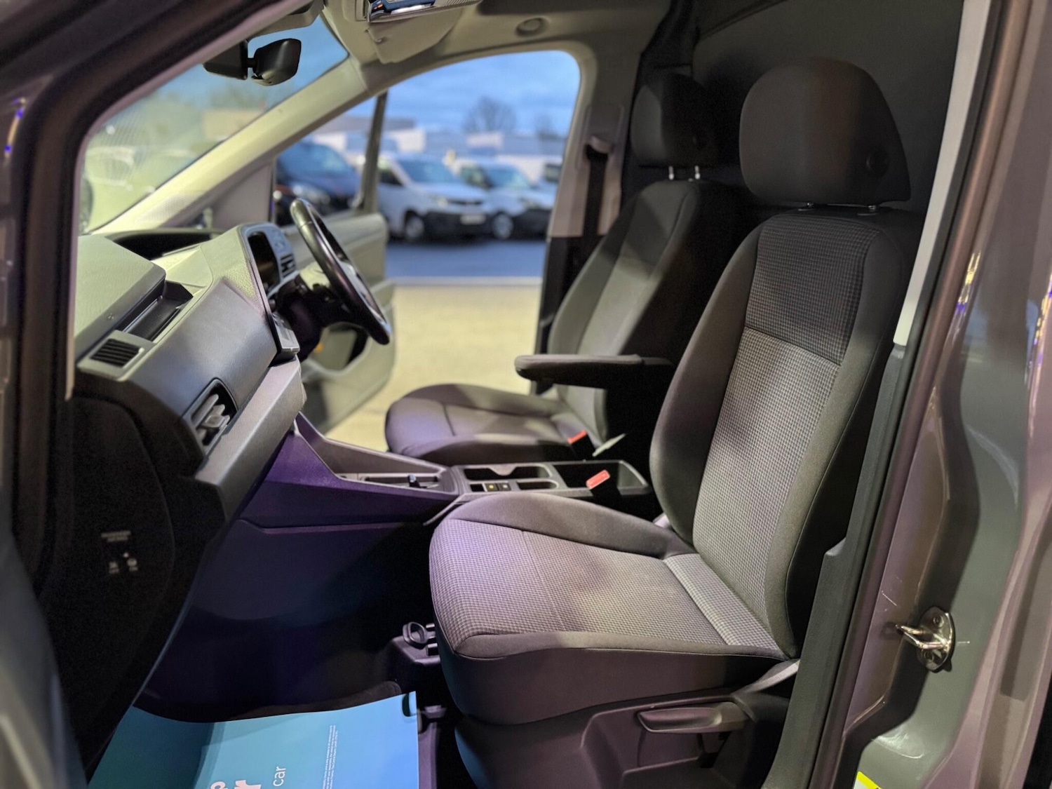 Used Volkswagen Caddy for sale - 77883131: Photo 52