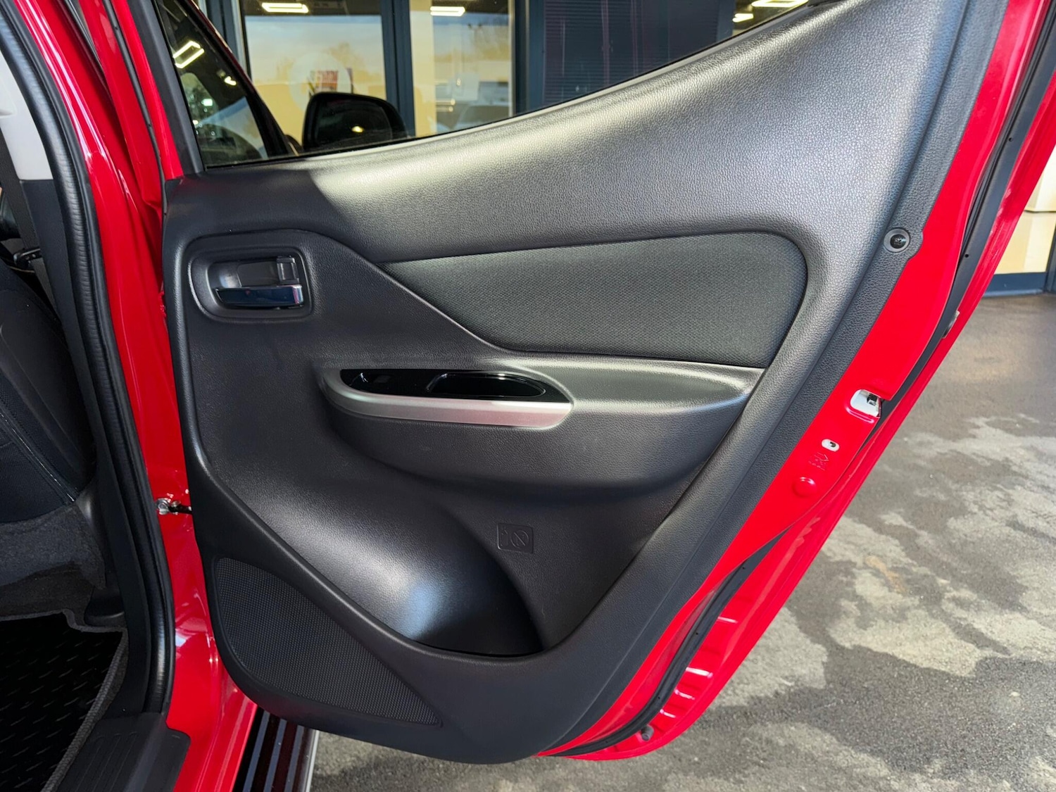 Used Mitsubishi L200 2020 for sale - 76865179: Photo 67