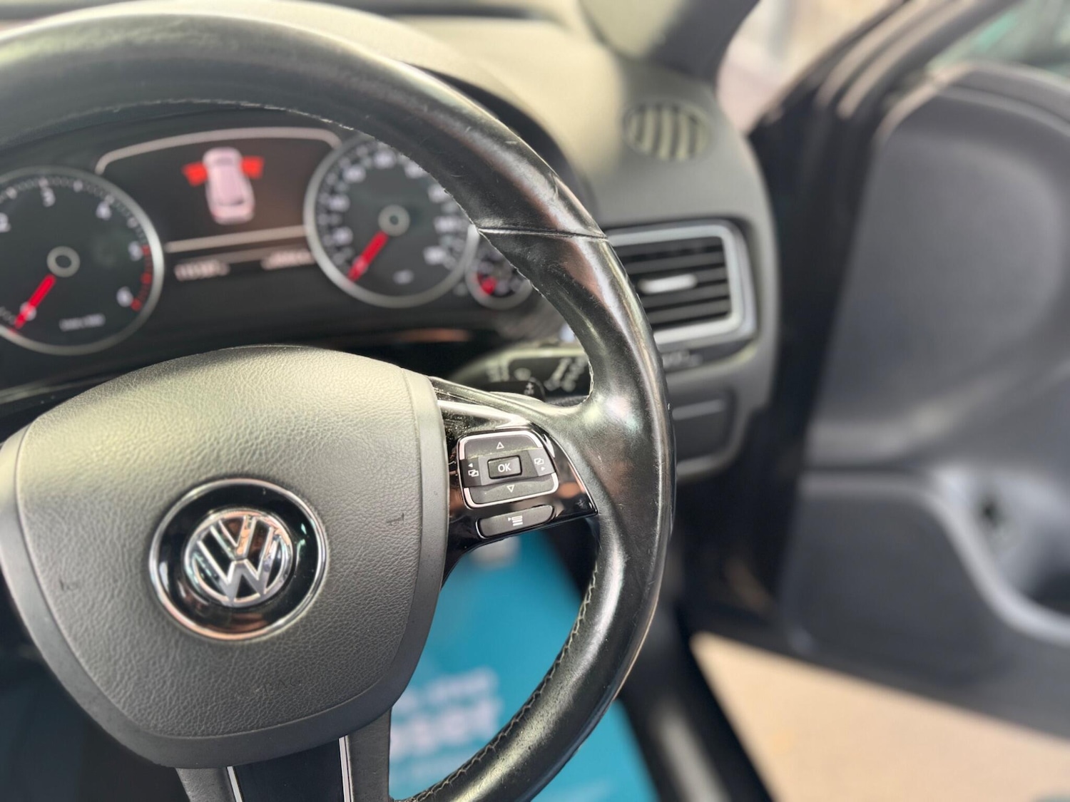 Used Volkswagen Touareg 2015 for sale - 78033789: Photo 36