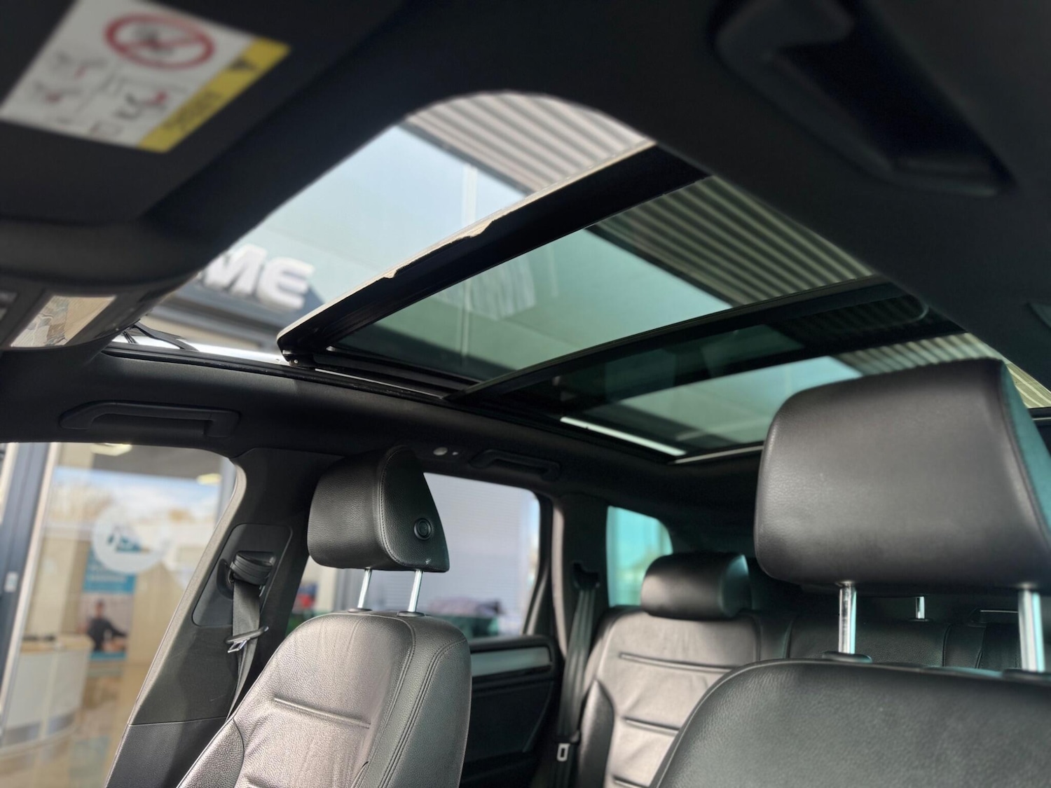 Used Volkswagen Touareg 2015 for sale - 78033789: Photo 53